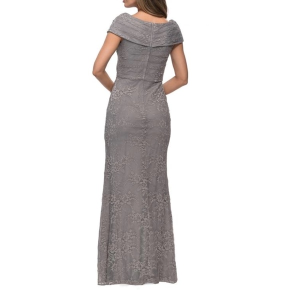 NEW La Femme Portrait Neck Embellished Lace Trumpet Evening Gown in Platinum 4 - Picture 4 of 4